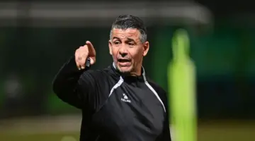 ميلود حمدي يحلل أداء زد بالفيديو.. ومحاضرة خاصة مع لاعبي الاتحاد السكندري